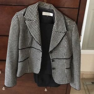 Tahari tweed pants suit